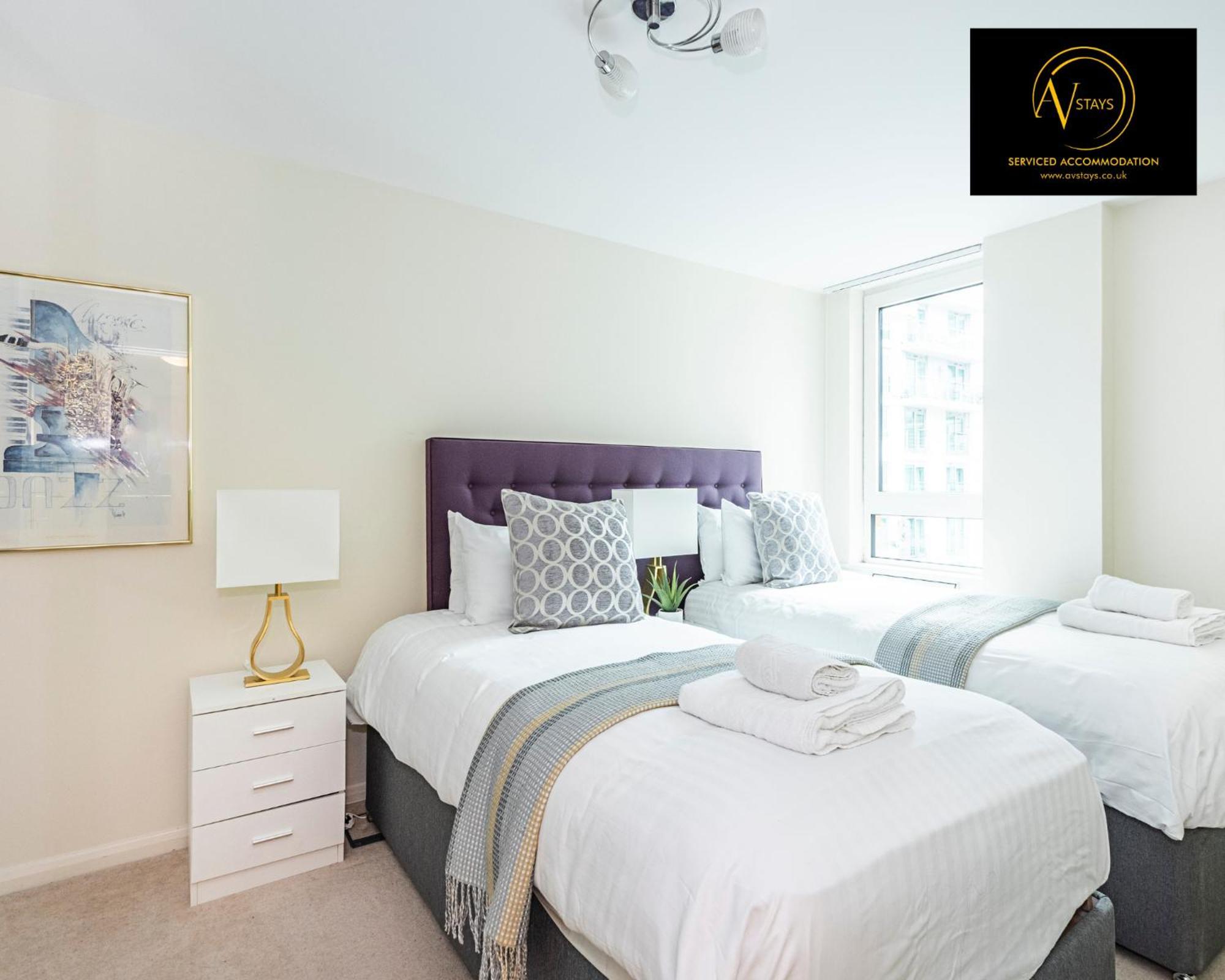 2 Bedroom Apartment Londra Exterior foto